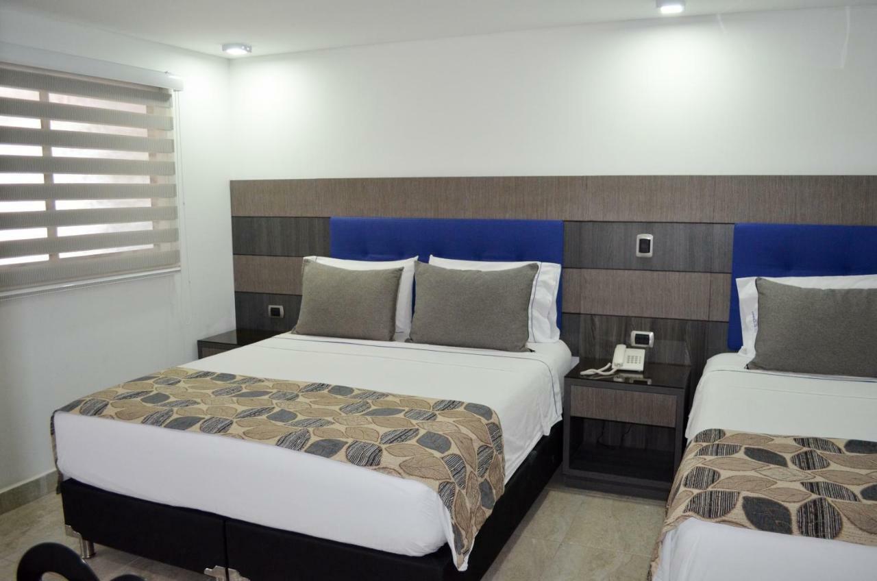 Hotel Parque 70 Medellín Buitenkant foto